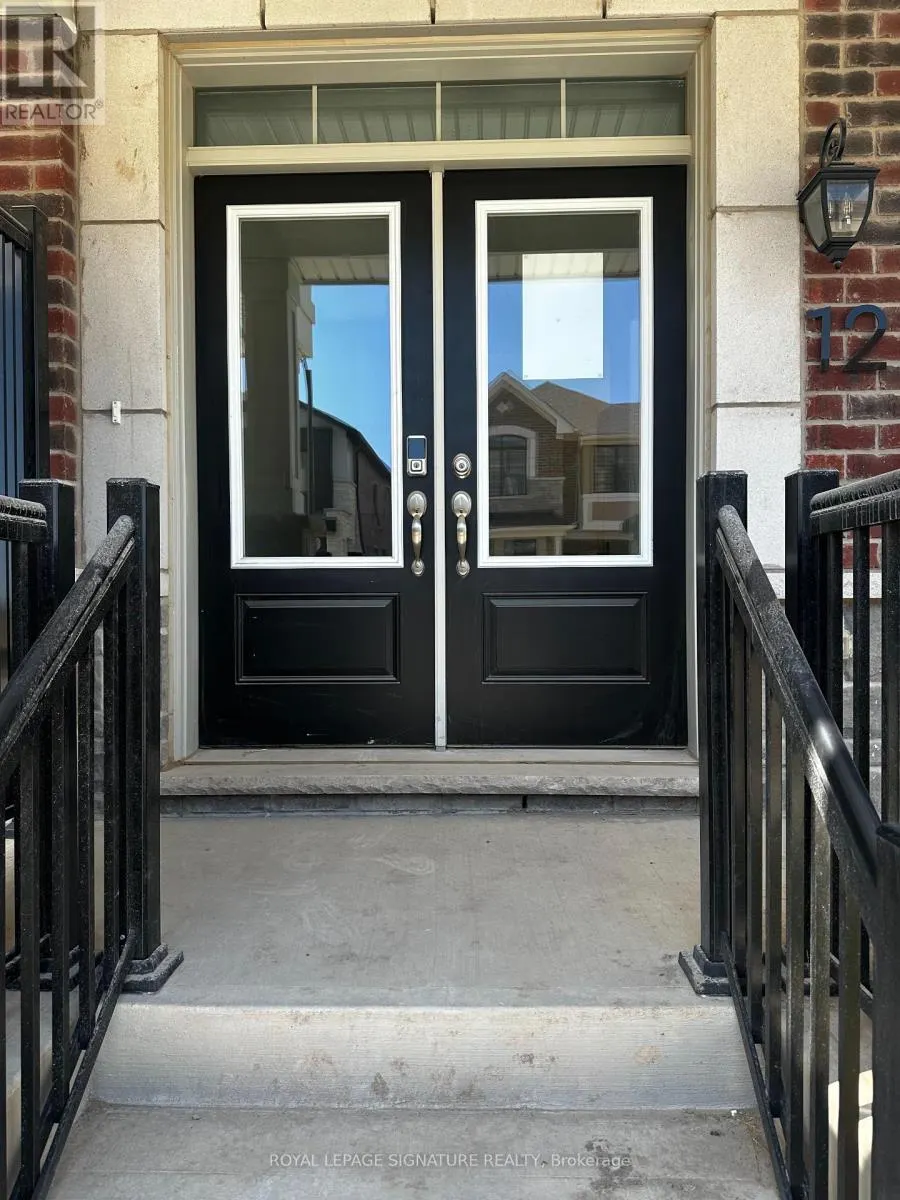 12 - 1259 LILY CRESCENT