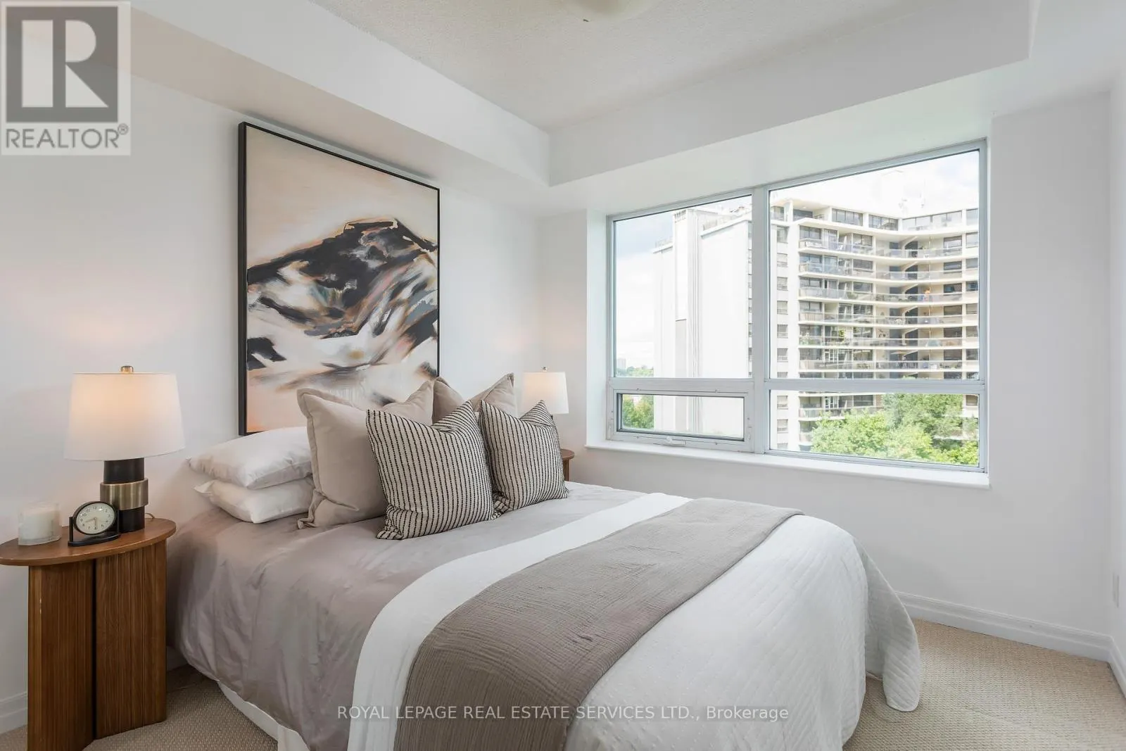 708 - 1403 ROYAL YORK ROAD