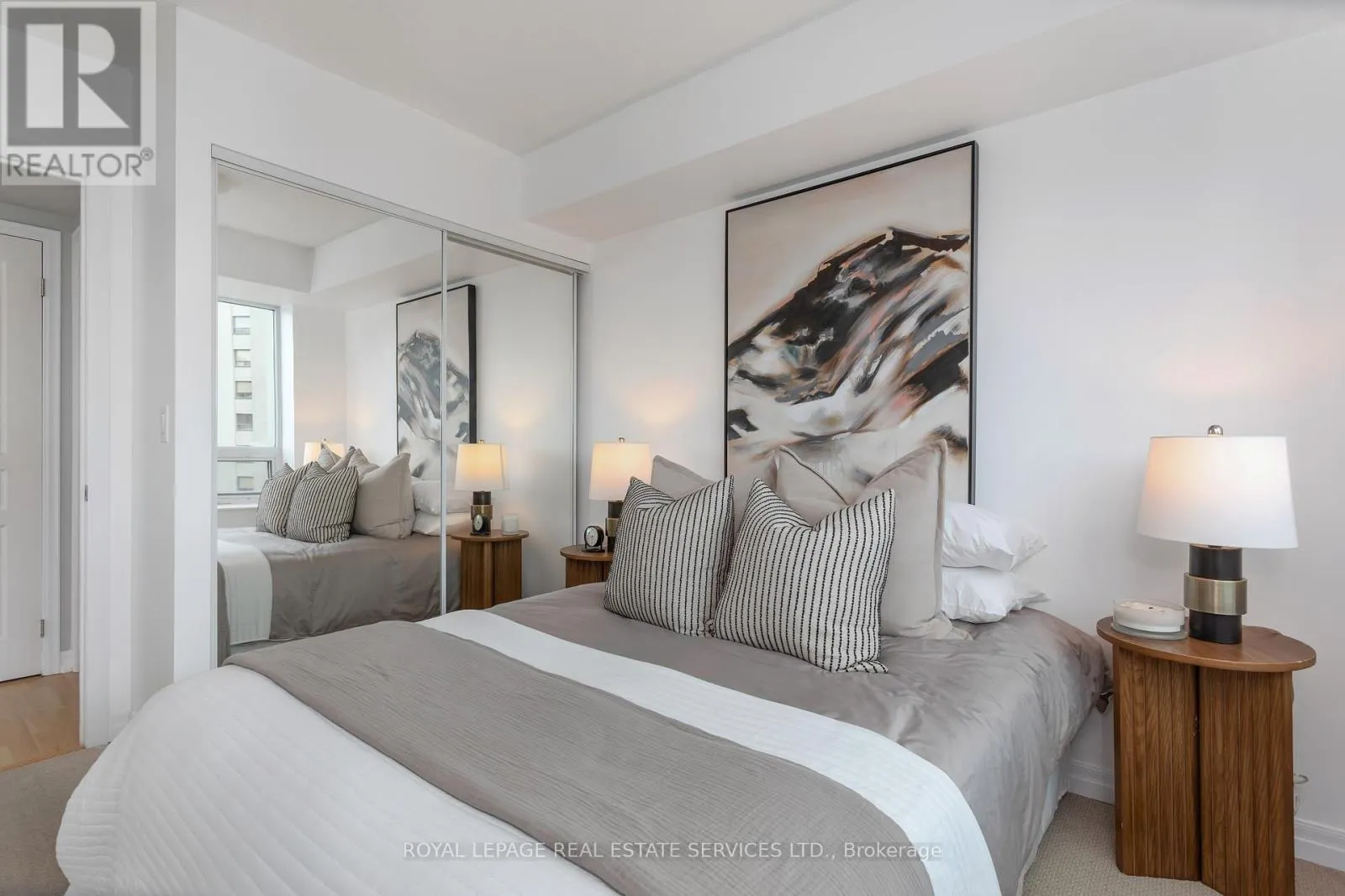 708 - 1403 ROYAL YORK ROAD