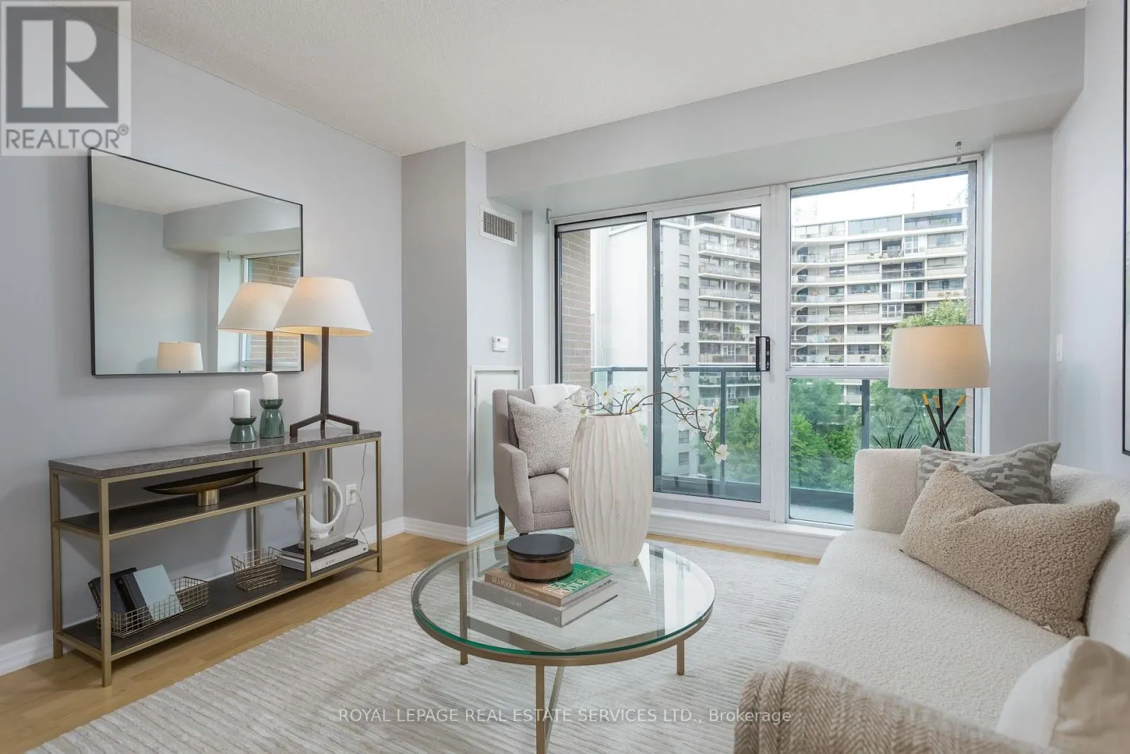 708 - 1403 ROYAL YORK ROAD