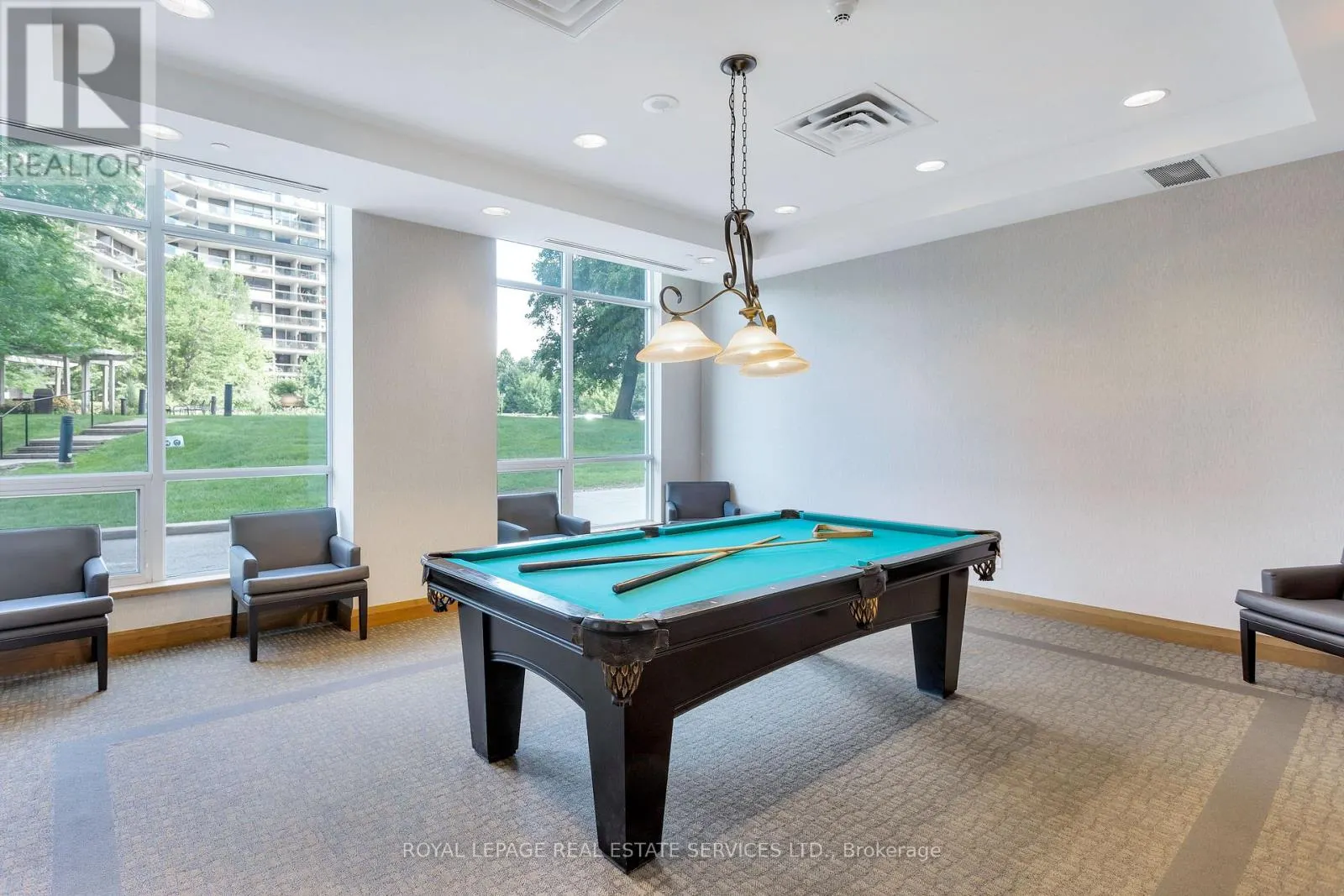 708 - 1403 ROYAL YORK ROAD