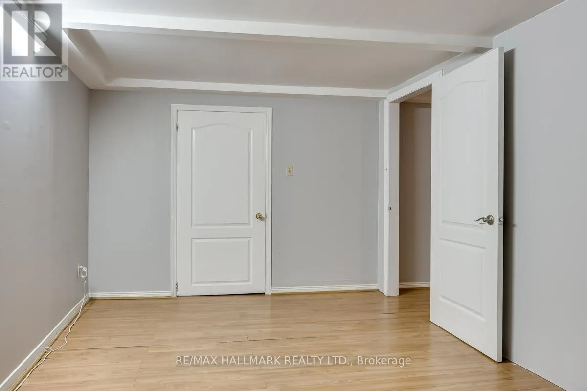 10 SNIDER AVENUE
