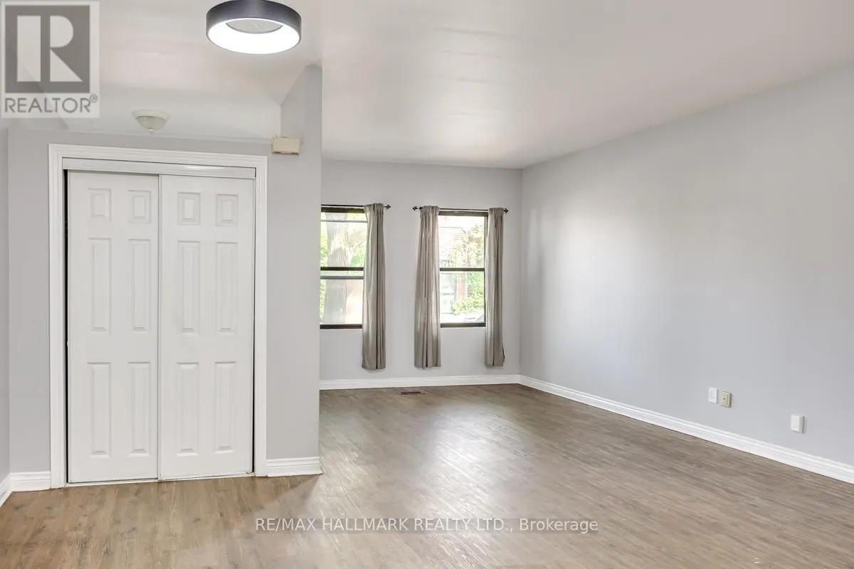 10 SNIDER AVENUE