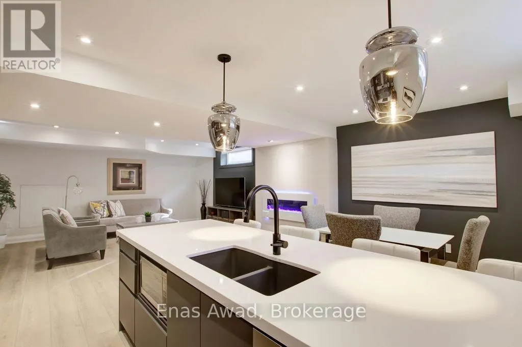 164 MAURICE DRIVE