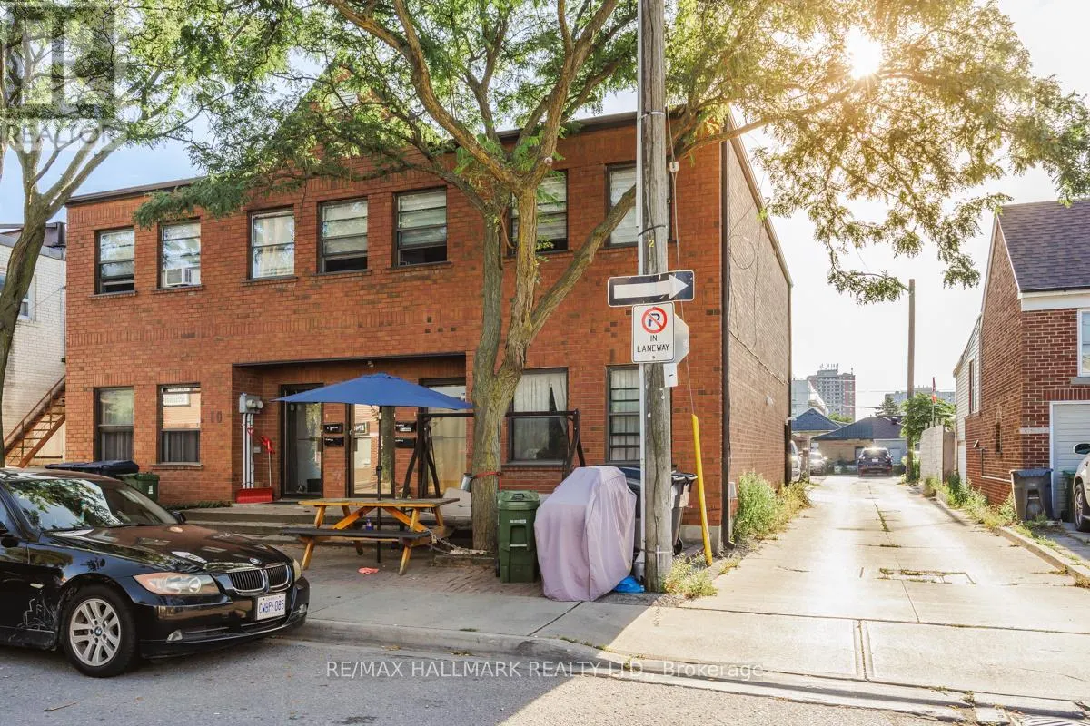 12 SNIDER AVENUE