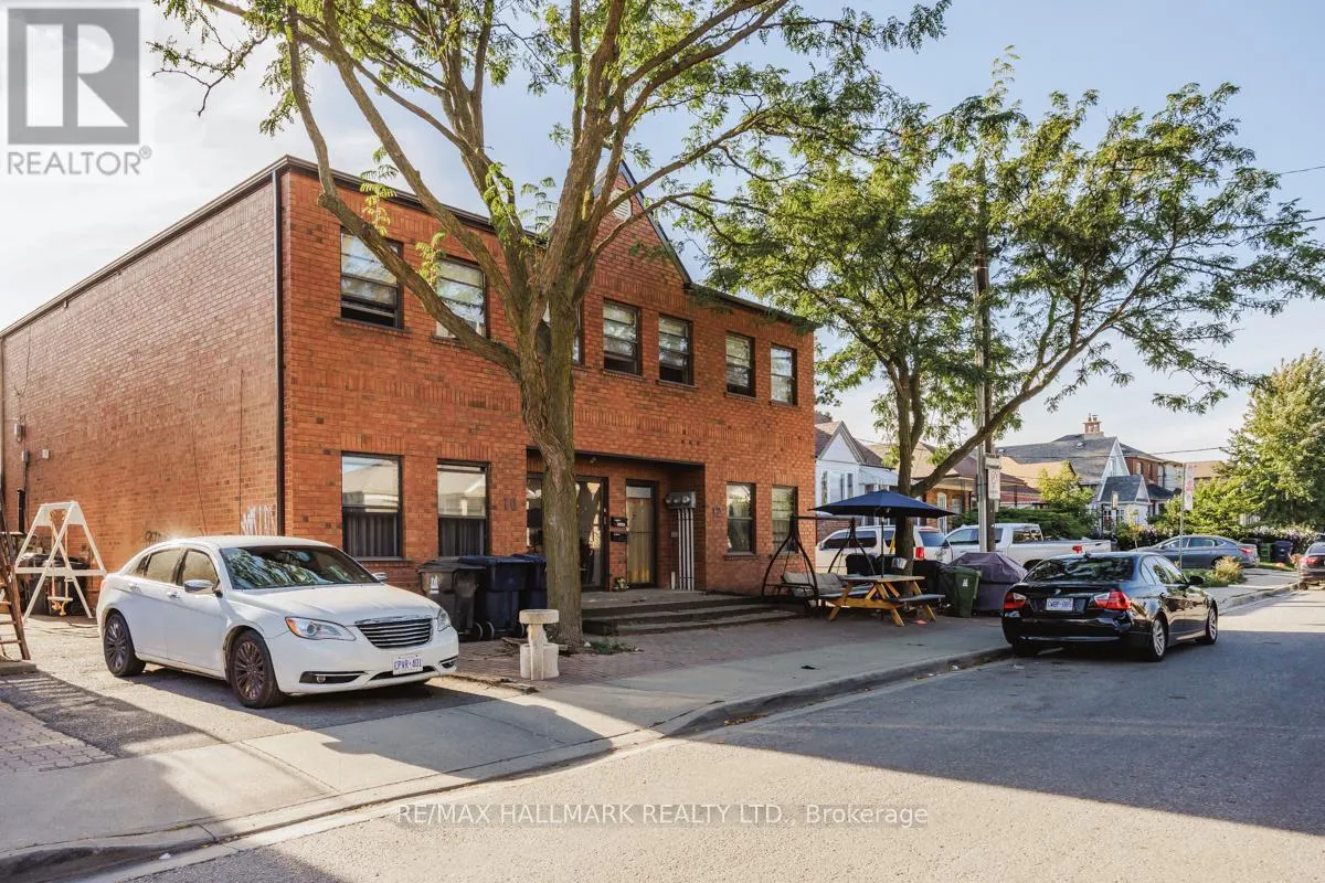 12 SNIDER AVENUE