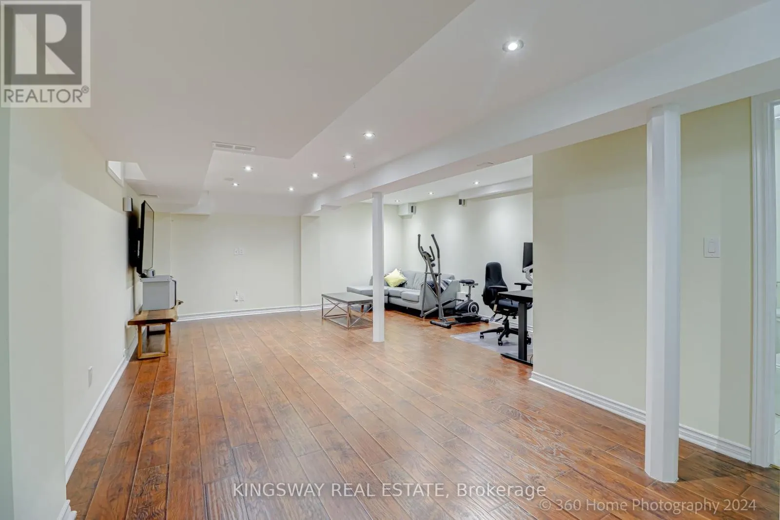 485 MEADOWRIDGE COURT