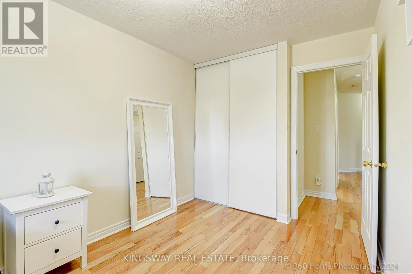 485 MEADOWRIDGE COURT