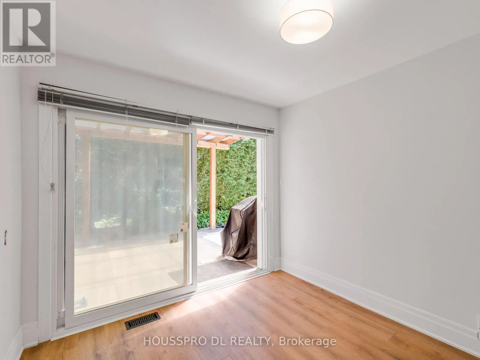 21 DRURY LANE