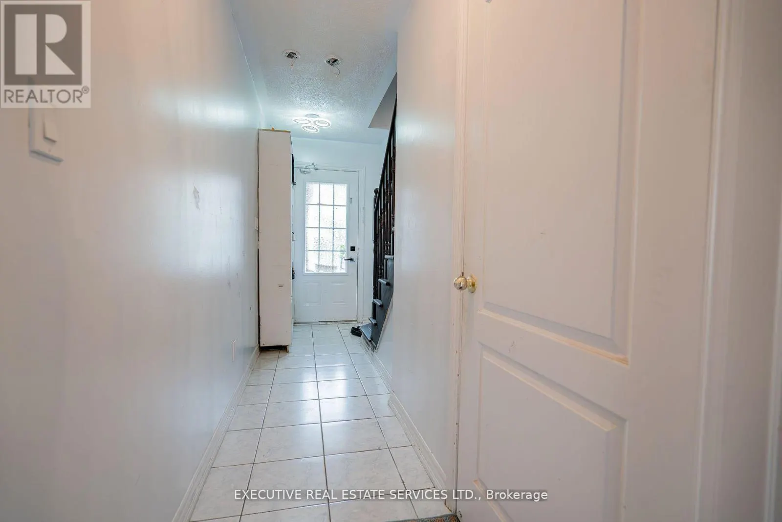 5 SPRUCEWOOD ROAD