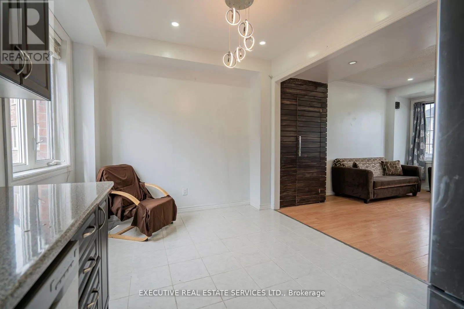 5 SPRUCEWOOD ROAD