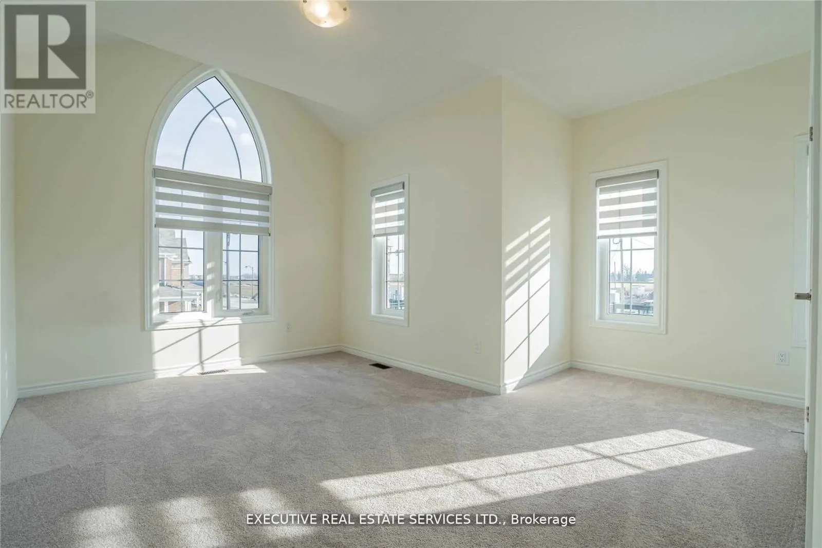 2 THORNVALLEY TERRACE