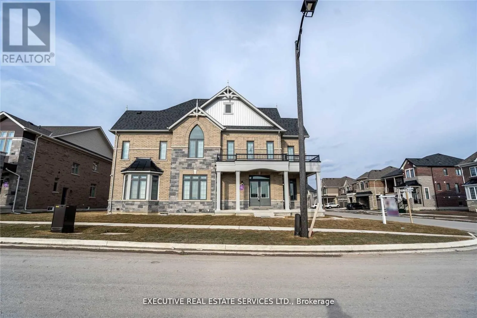 2 THORNVALLEY TERRACE