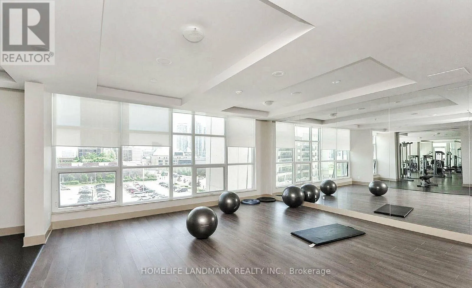 2203 - 4065 BRICKSTONE MEWS