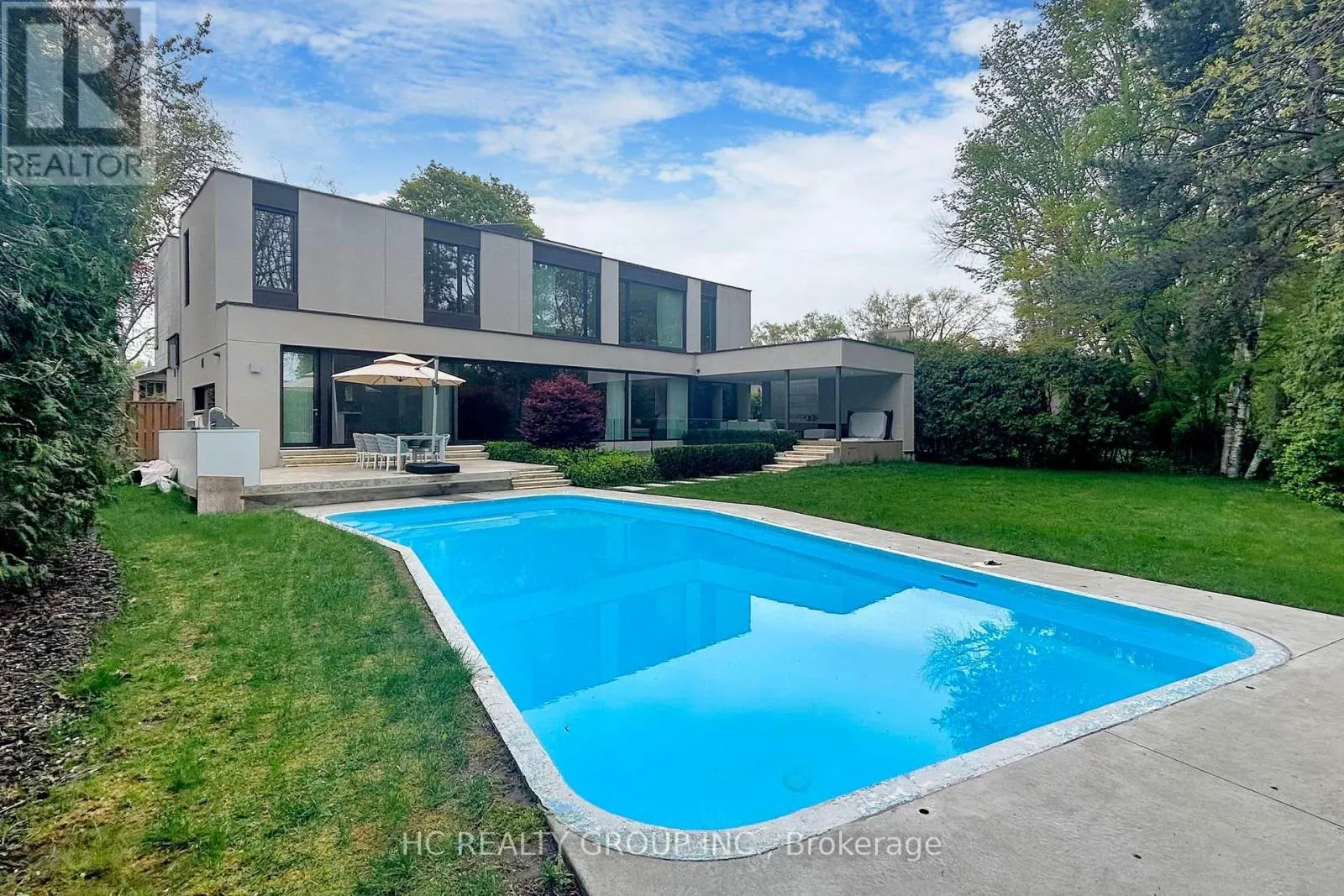 1336 HILLHURST ROAD