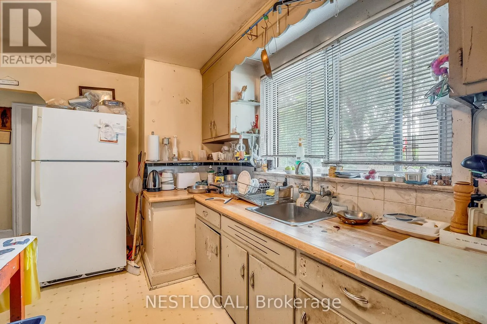 37 ENFIELD AVENUE