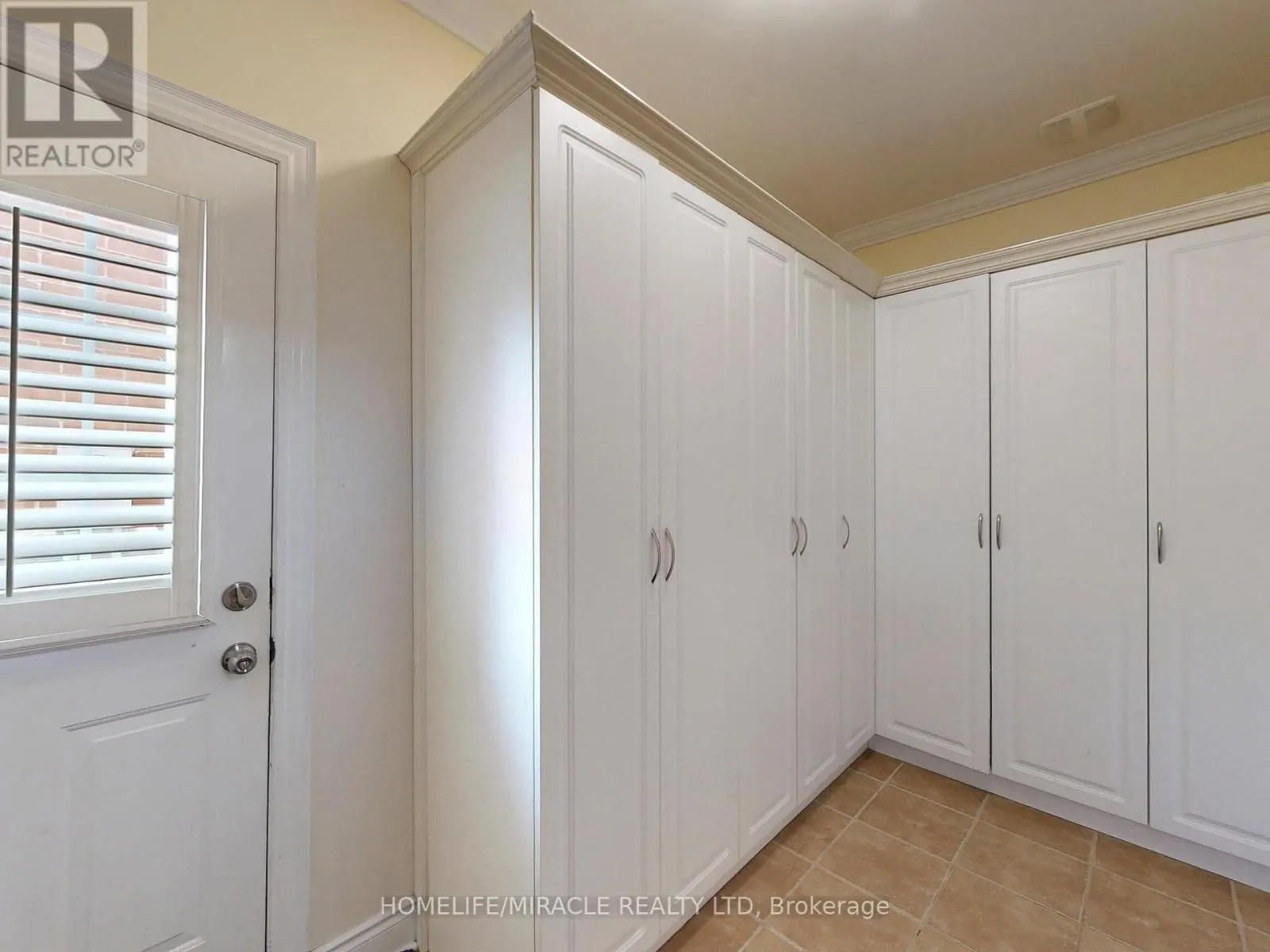 115 LONG MEADOW ROAD