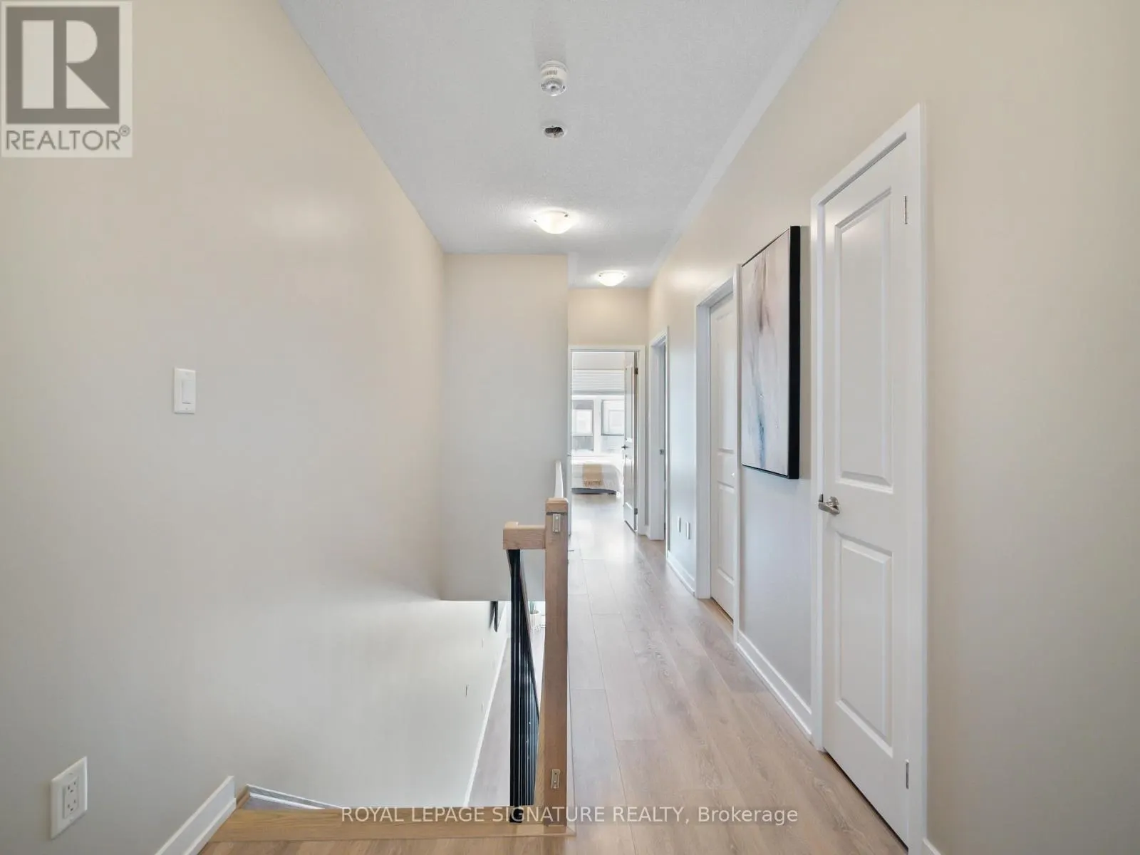 217 HUGUENOT ROAD
