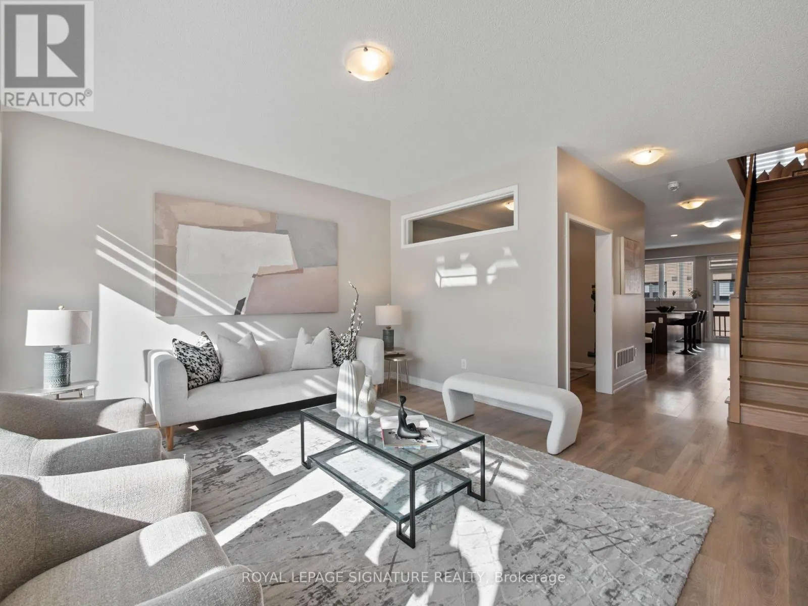 217 HUGUENOT ROAD