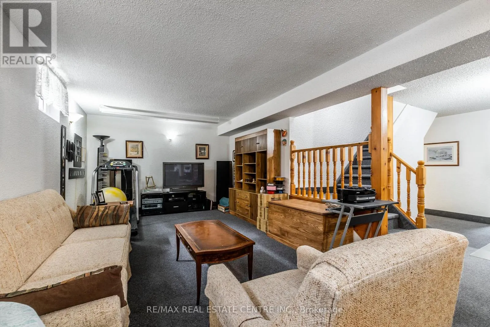 917 MAPLE AVENUE