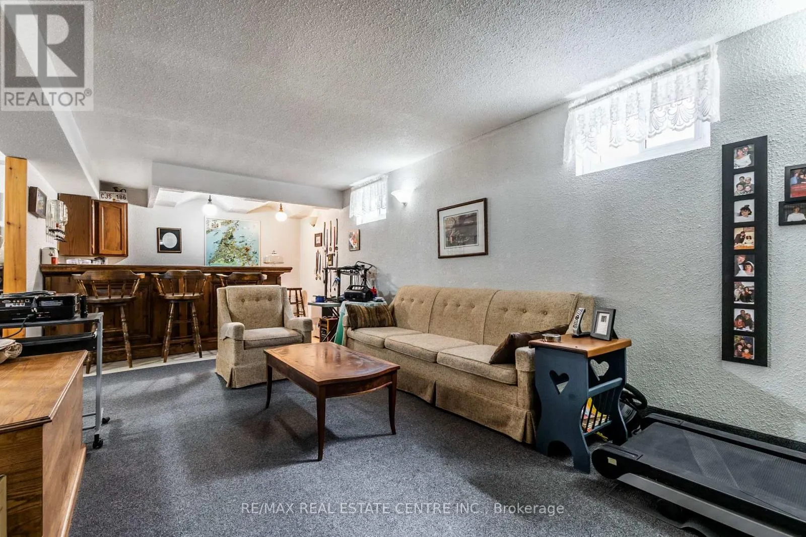917 MAPLE AVENUE