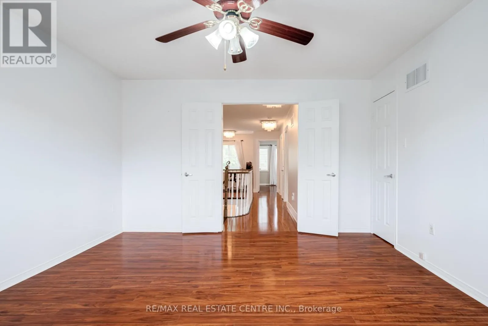 18 RICHWOOD CRESCENT