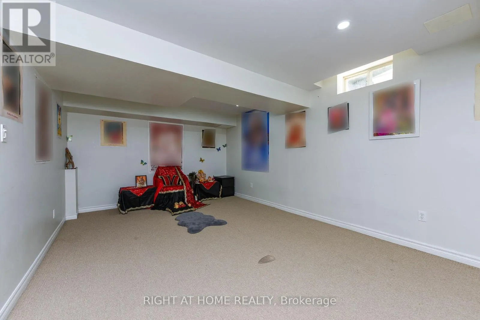 3 - 1551 REEVES GATE