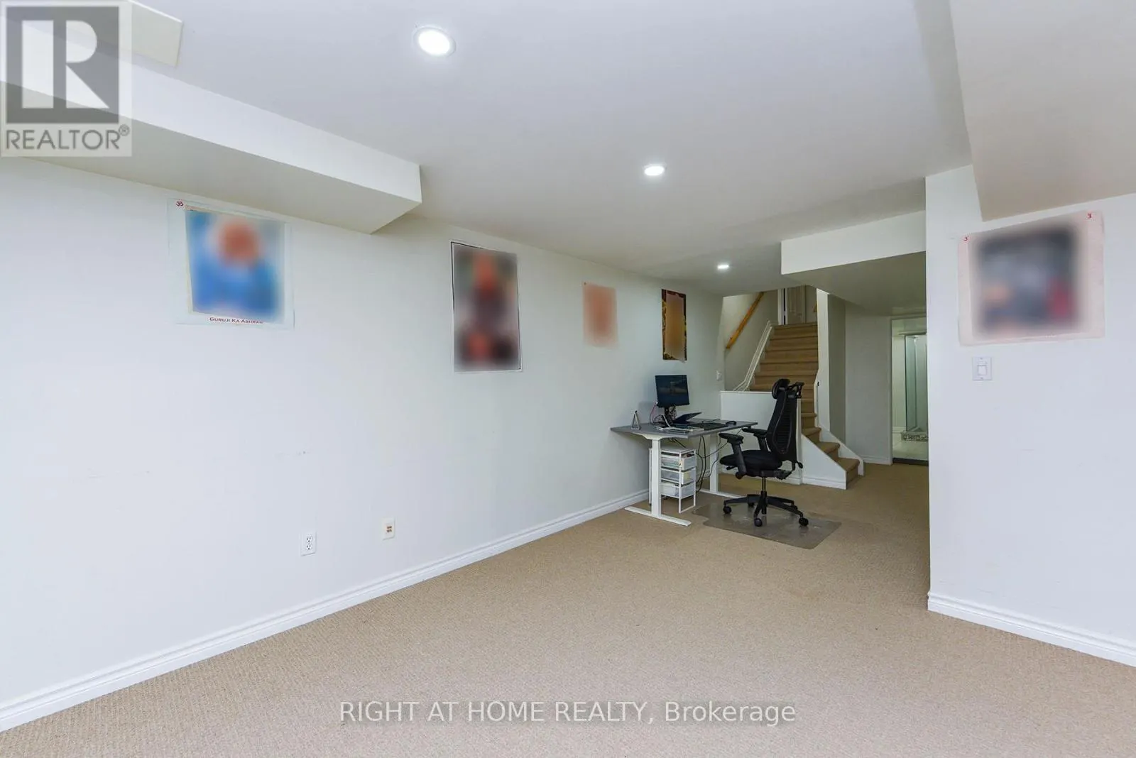3 - 1551 REEVES GATE