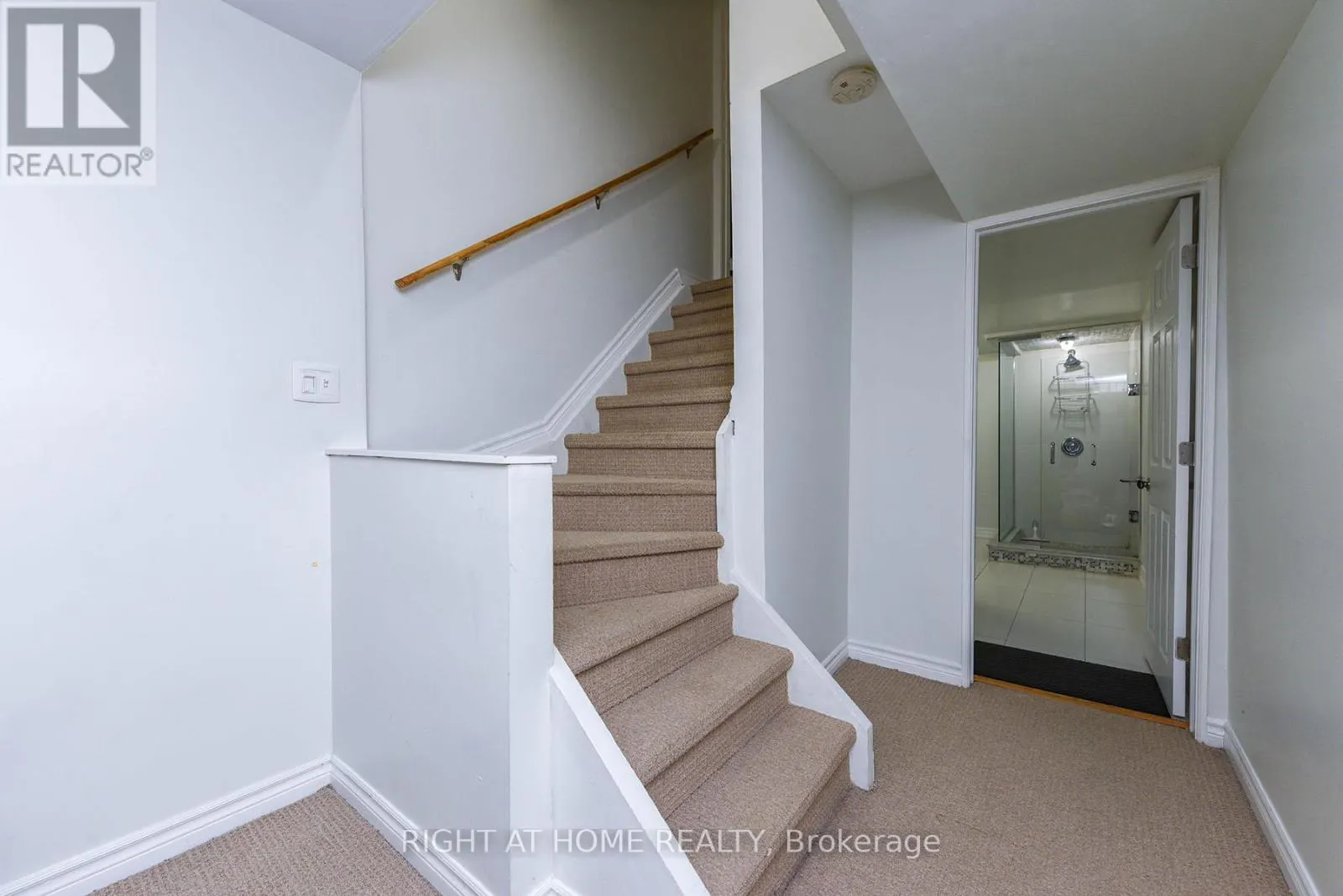 3 - 1551 REEVES GATE