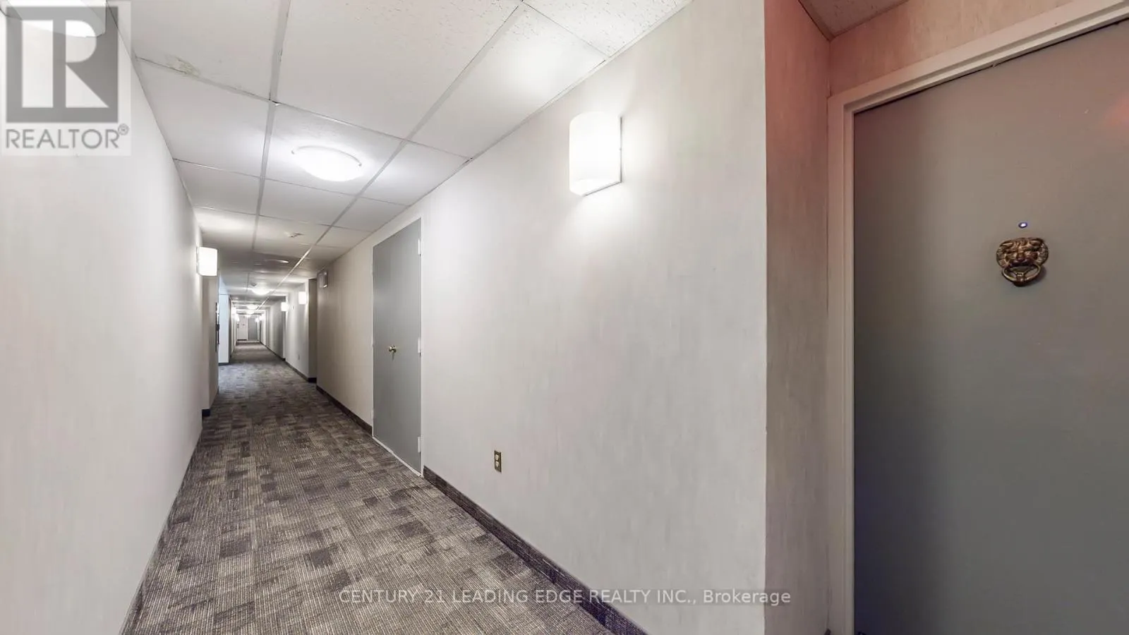 1611 - 3845 LAKE SHORE BOULEVARD W