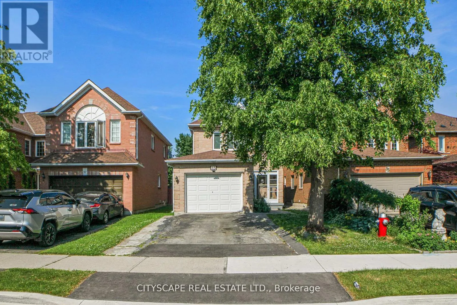 35 LETTY AVENUE