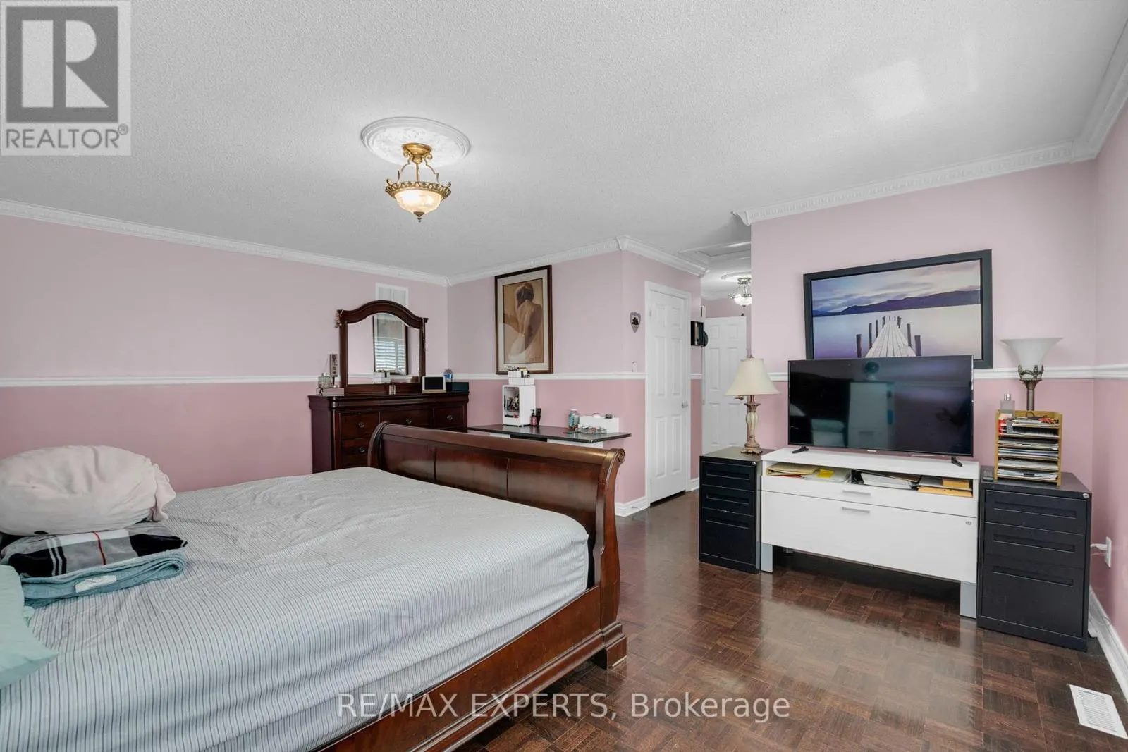 35 DUFFIELD ROAD N