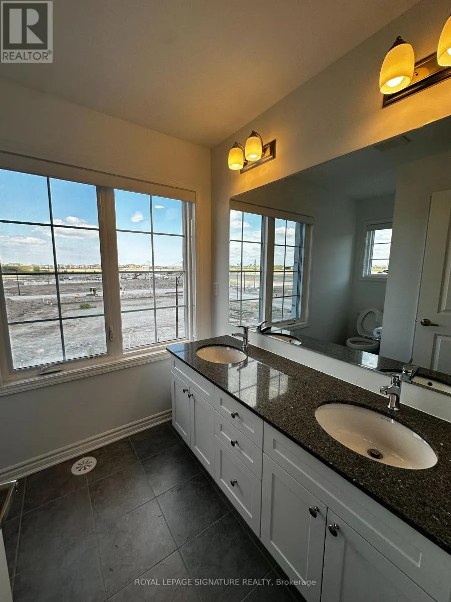 15 - 1259 LILY CRESCENT