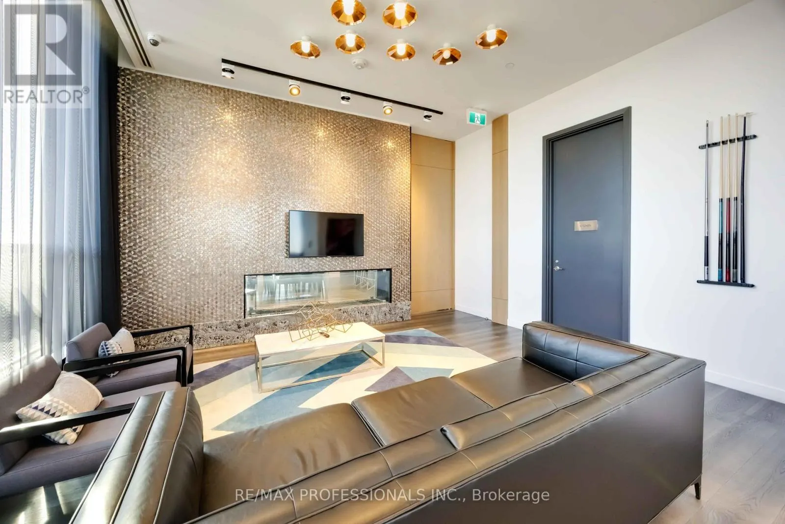 1310 - 20 THOMAS RILEY ROAD W