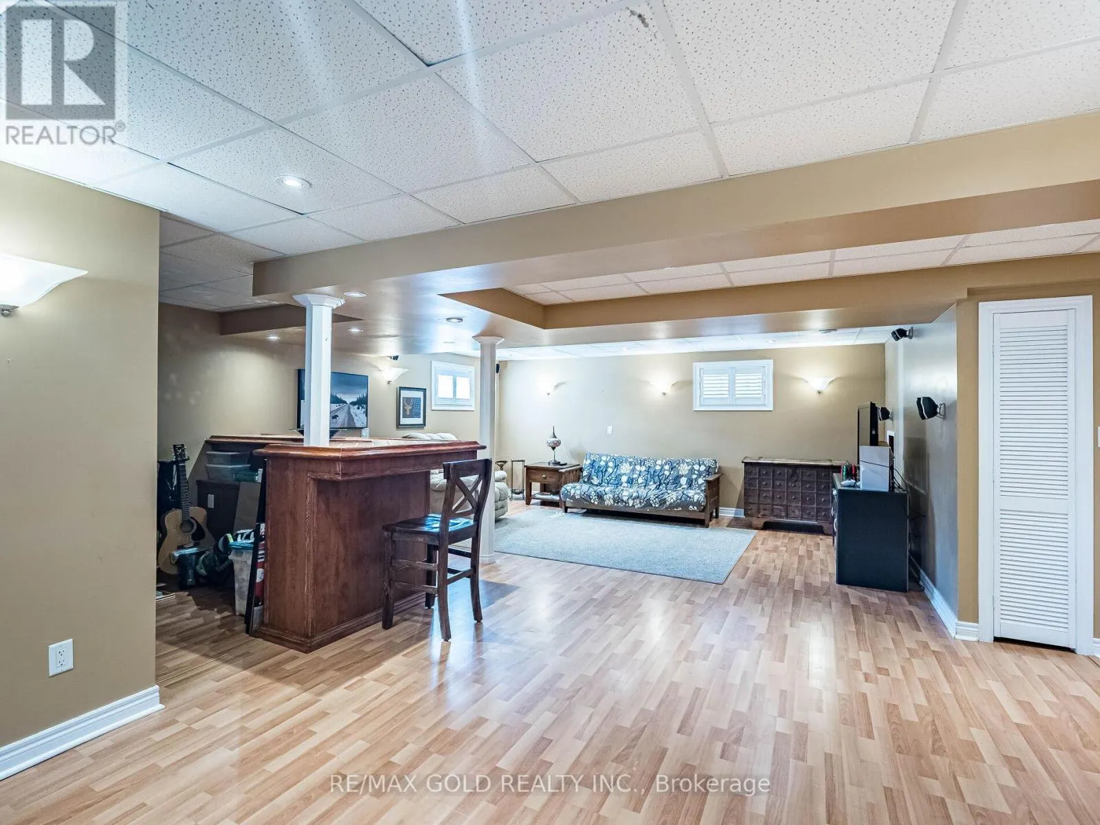 12 TWIN WILLOW CRESCENT