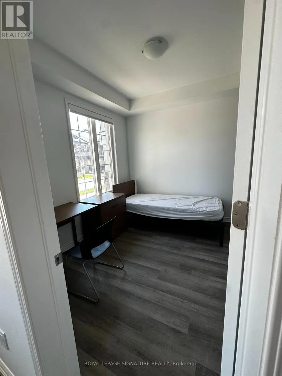14 - 1259 LILY CRESCENT