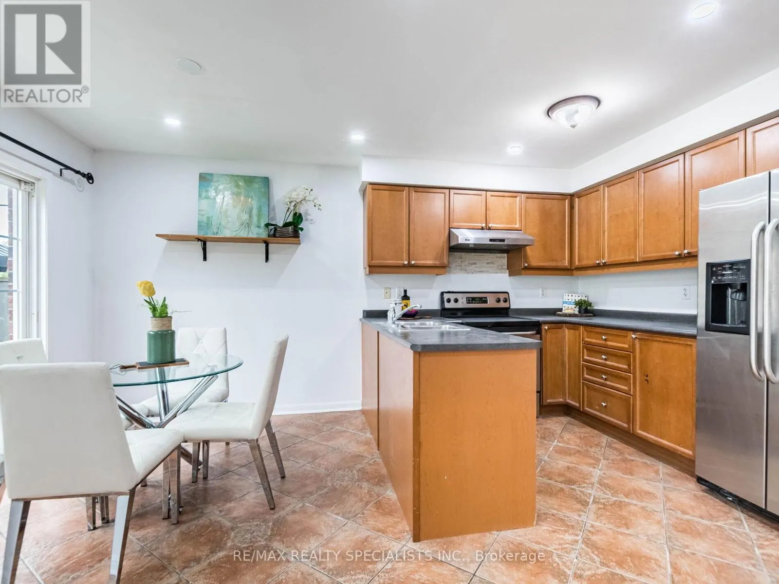 105 DECKER HOLLOW CIRCLE