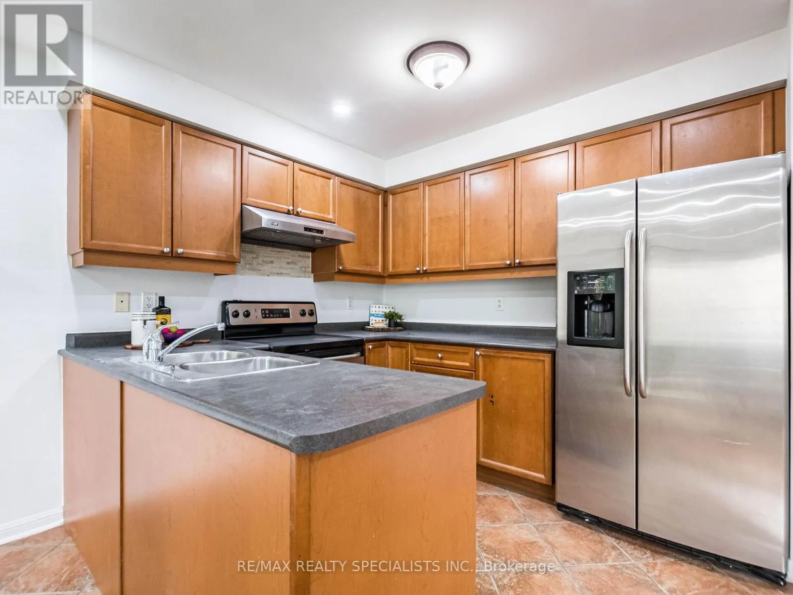 105 DECKER HOLLOW CIRCLE