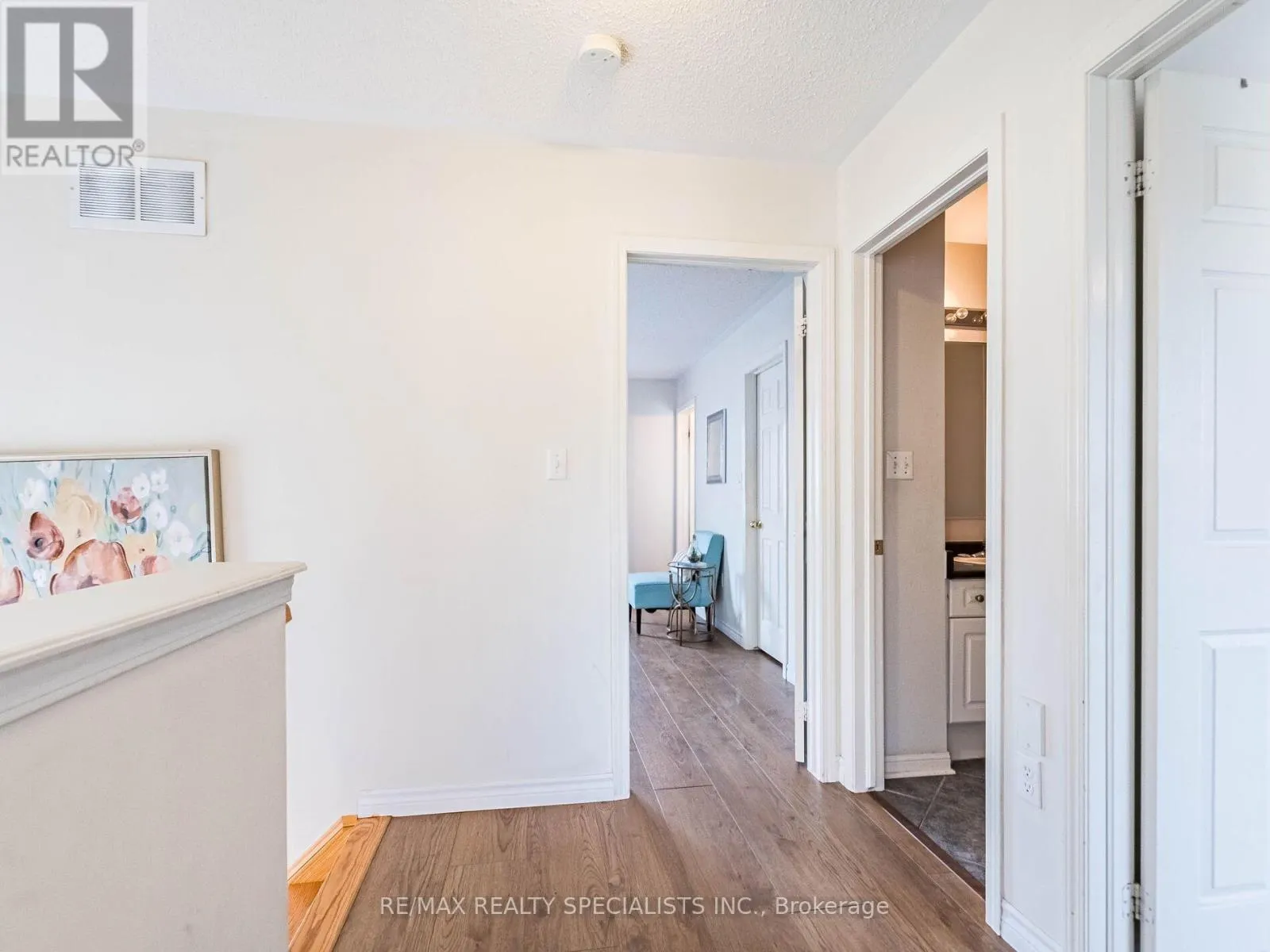 105 DECKER HOLLOW CIRCLE
