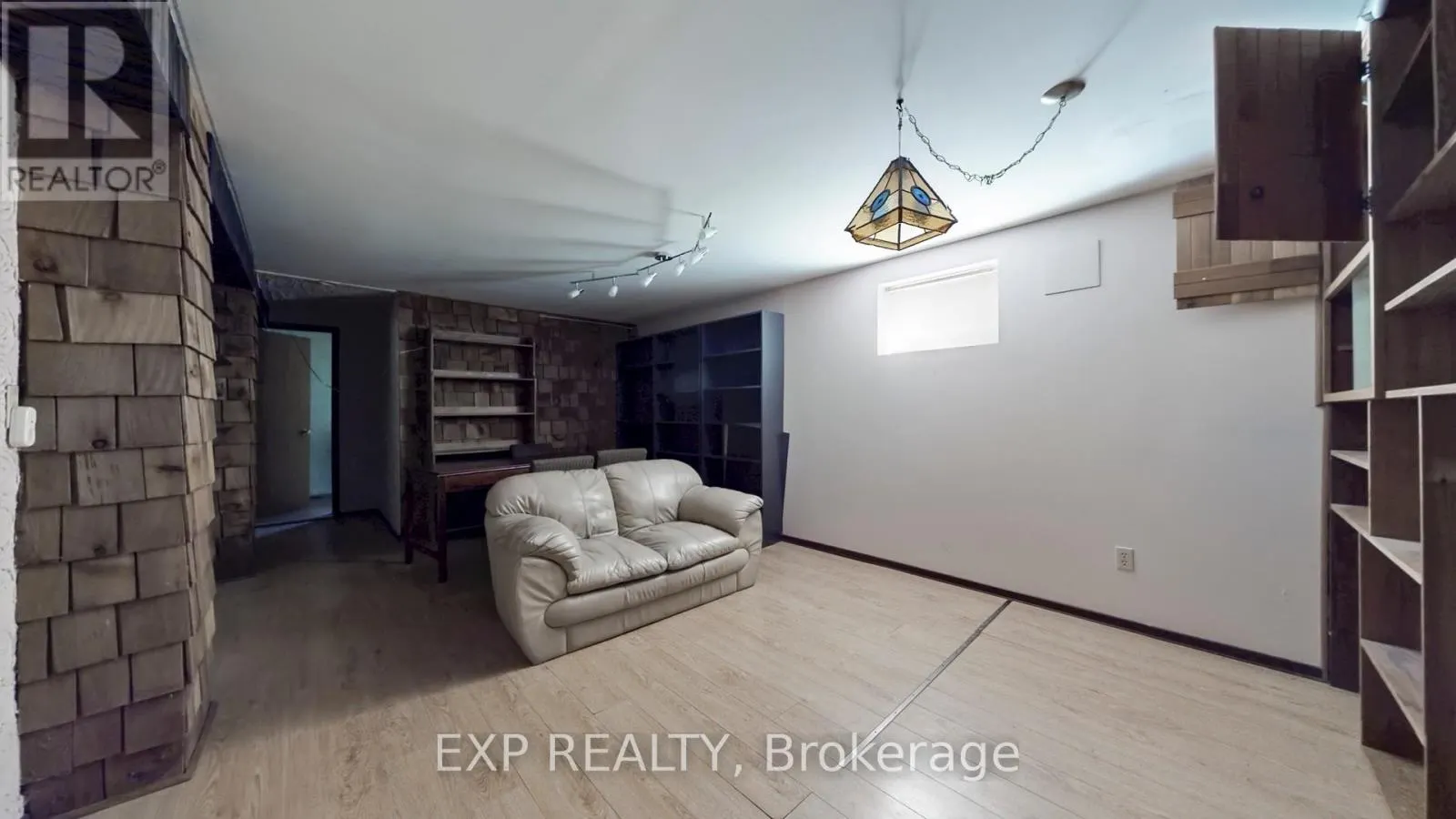 559 DRYMEN CRESCENT