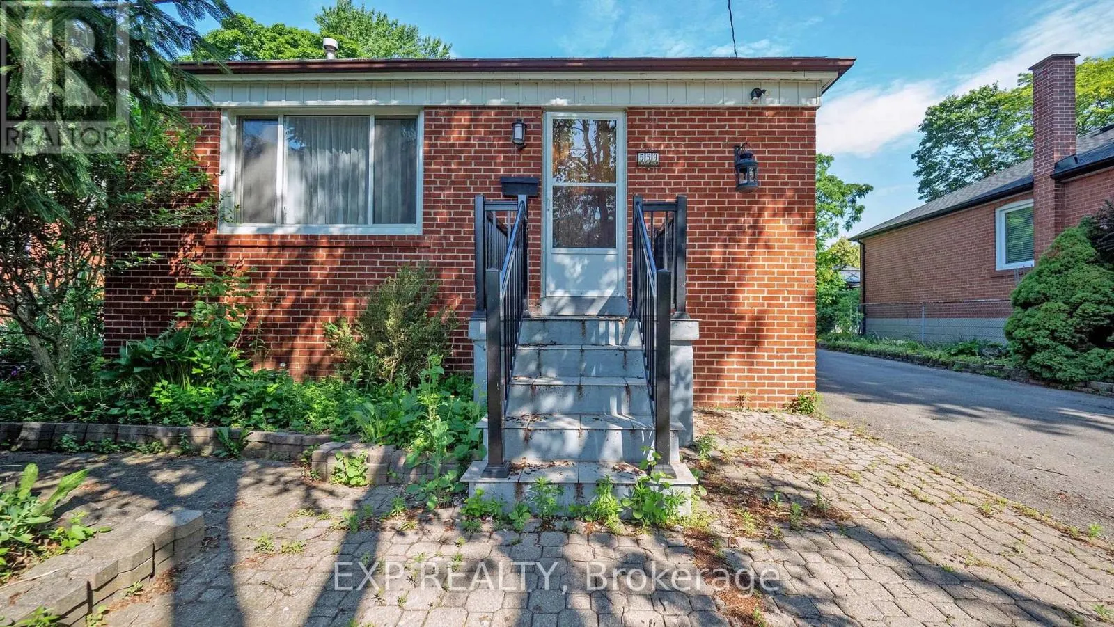 559 DRYMEN CRESCENT