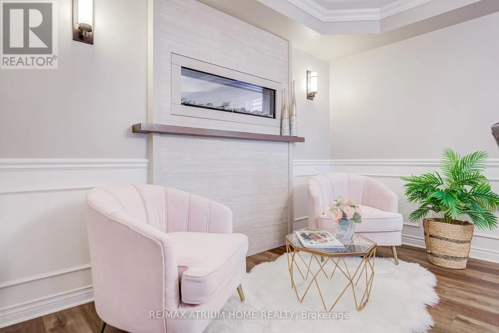 2095 GRAND RAVINE DRIVE