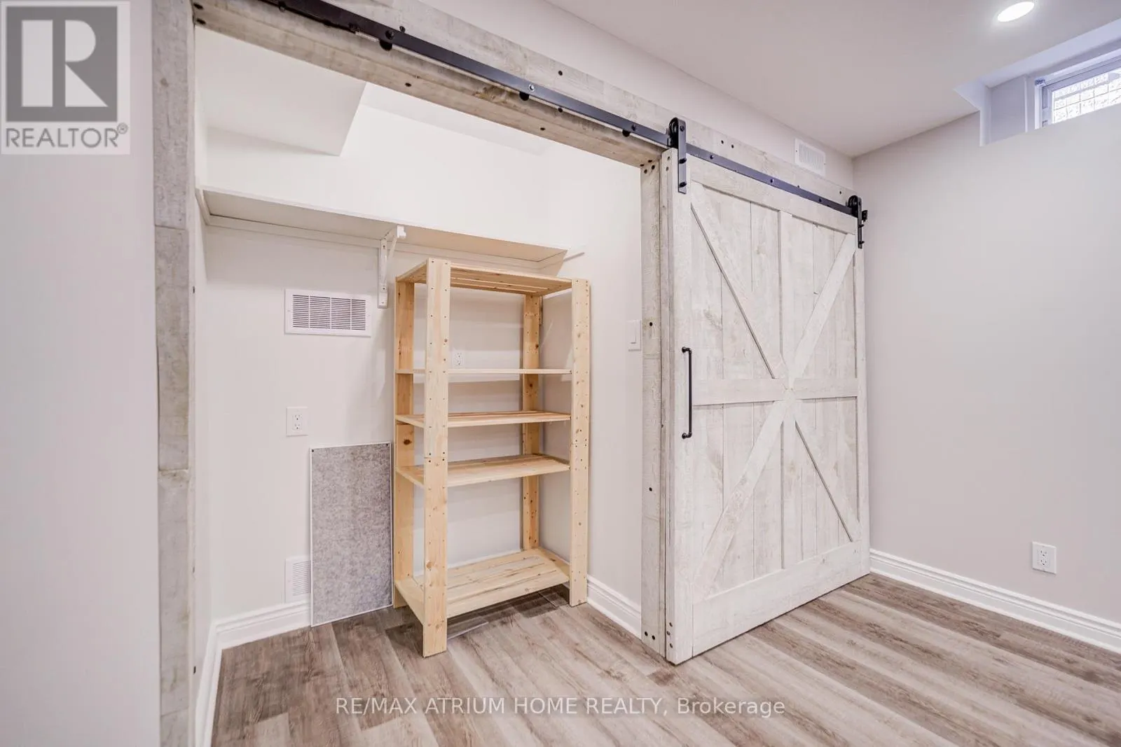 2095 GRAND RAVINE DRIVE