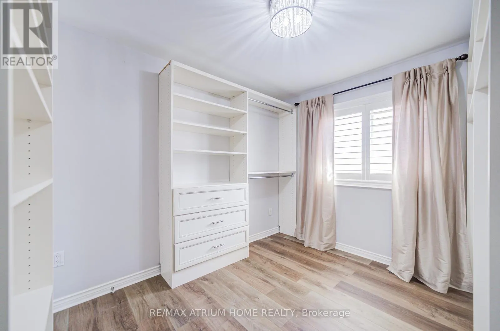2095 GRAND RAVINE DRIVE