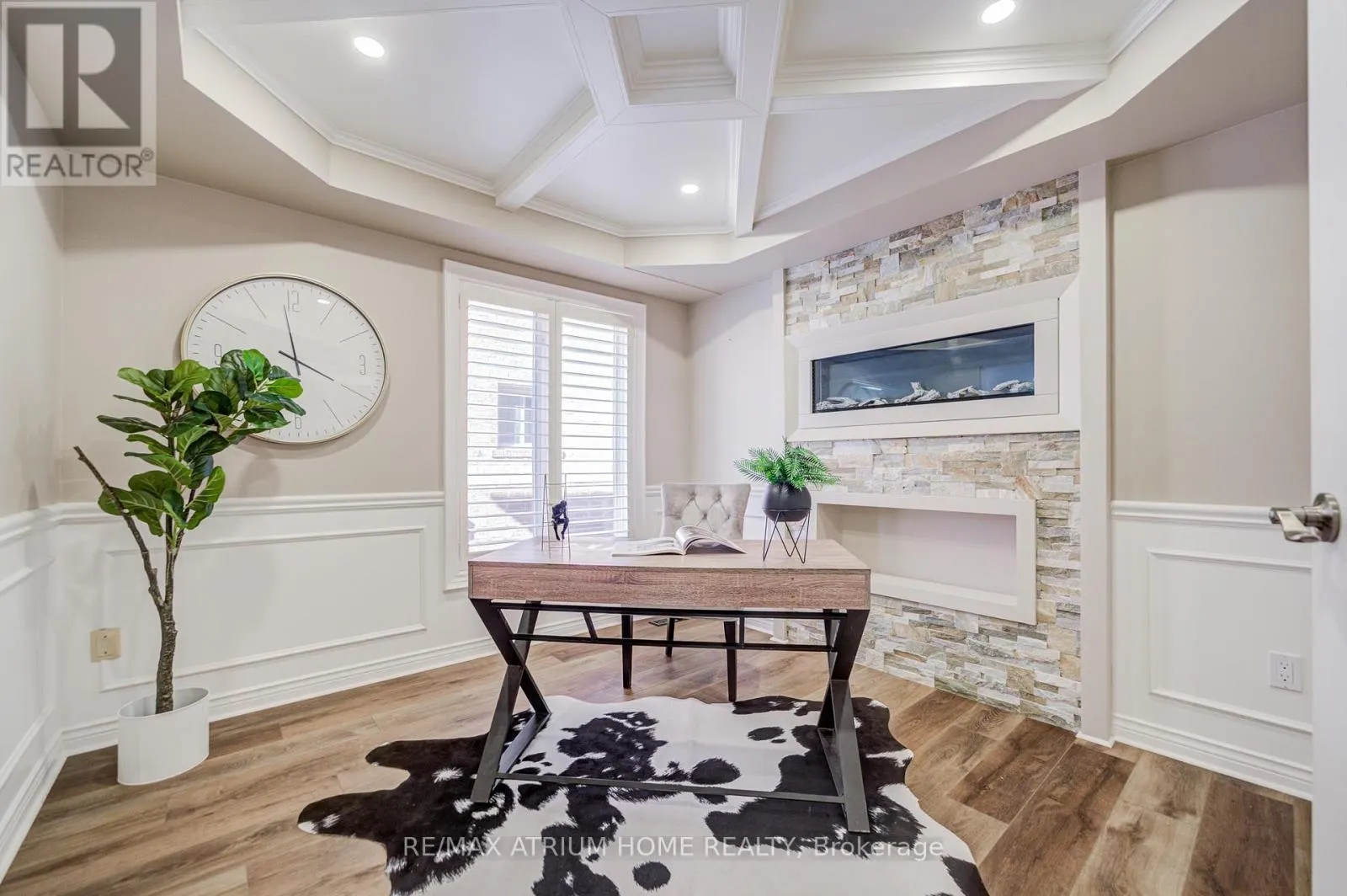 2095 GRAND RAVINE DRIVE