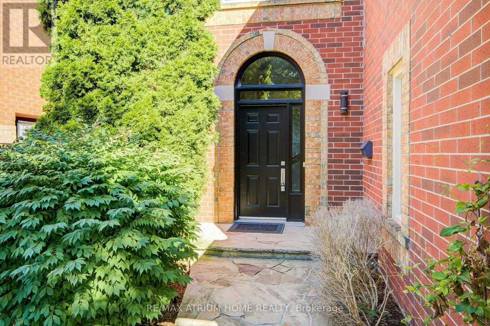 2095 GRAND RAVINE DRIVE