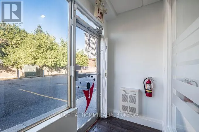 104 - 49 HILLCREST AVENUE