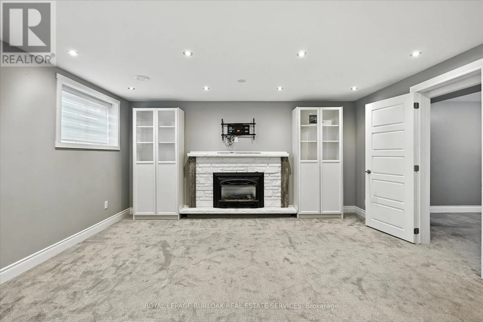 1059 MARLEY CRESCENT