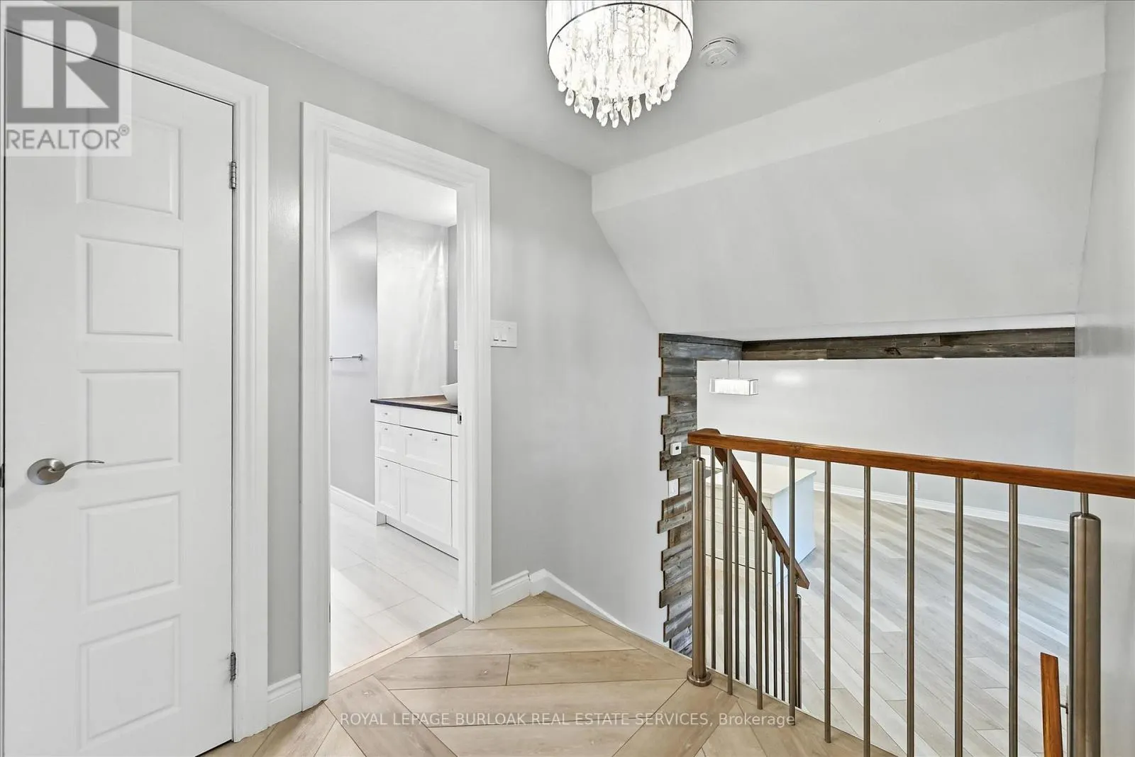 1059 MARLEY CRESCENT