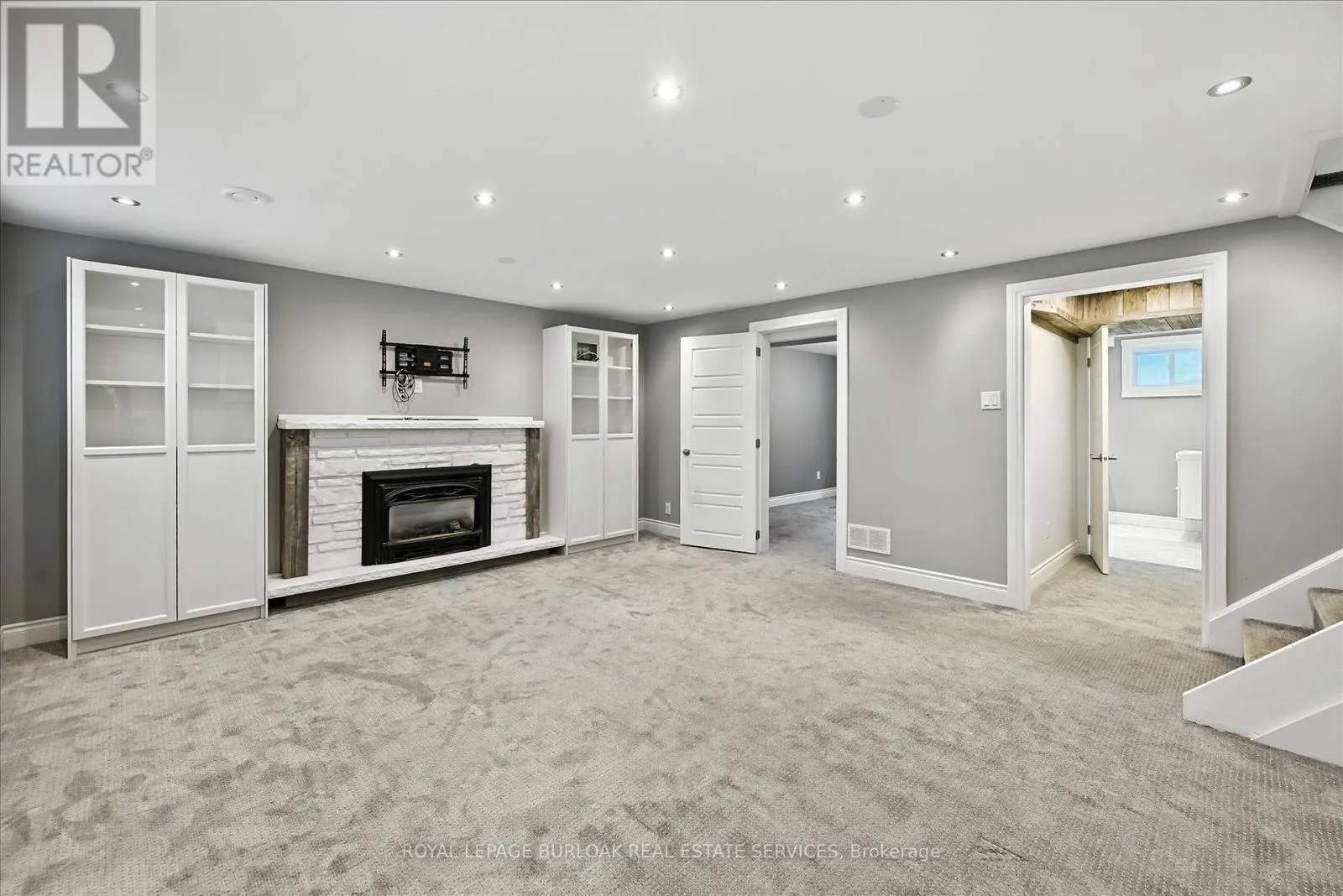 1059 MARLEY CRESCENT